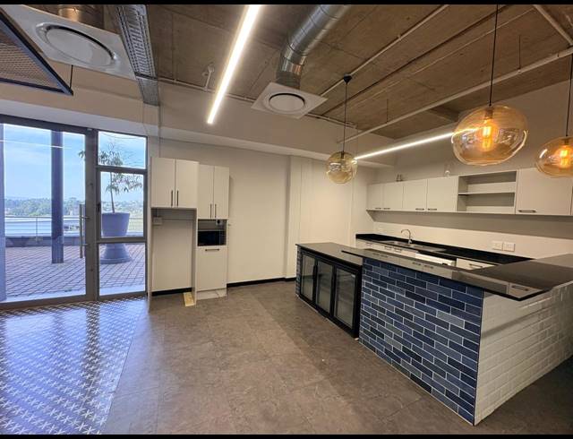 428M² OFFICE TO LET IN MAGALIESSIG